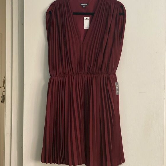 Express plaited dress size L - Picture 8 of 10